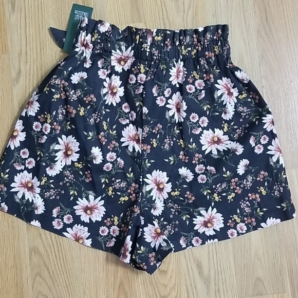 Wild Fable Shorts High Waisted Paperbag Floral Print - Picture 4 of 7